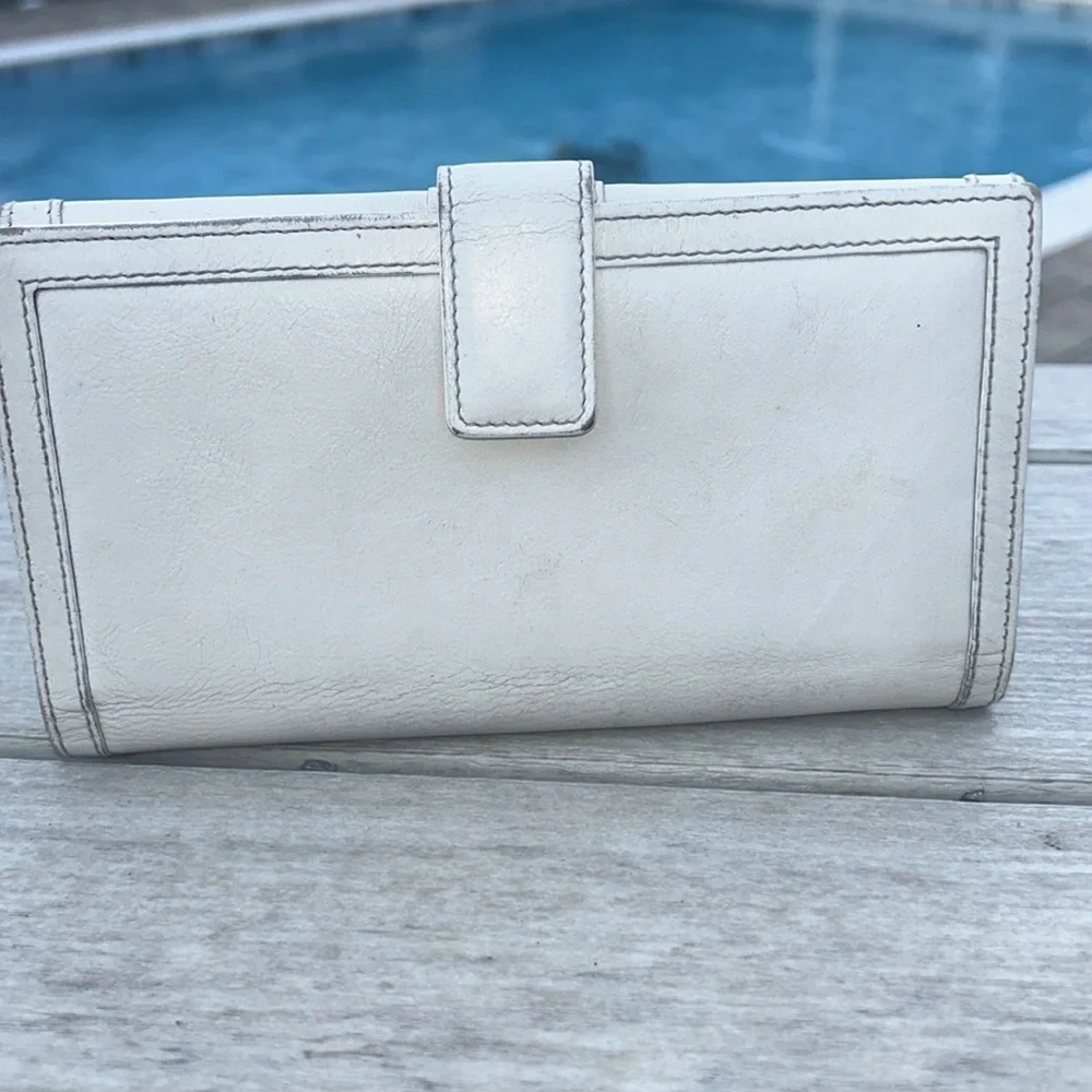 Dior Leather Cannage D Charm Wallet in White